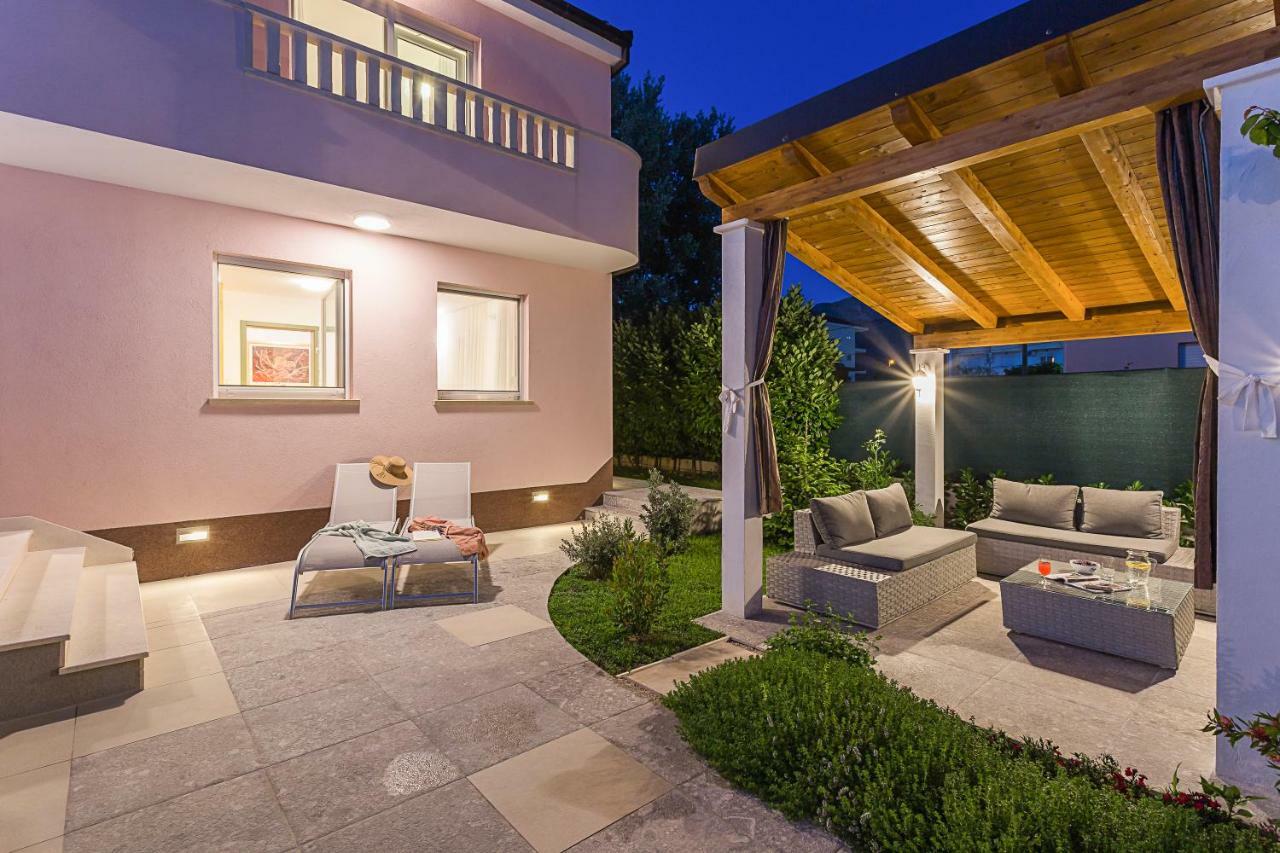 Villa Sweet Home Marija With Heated Pool Split Exterior photo